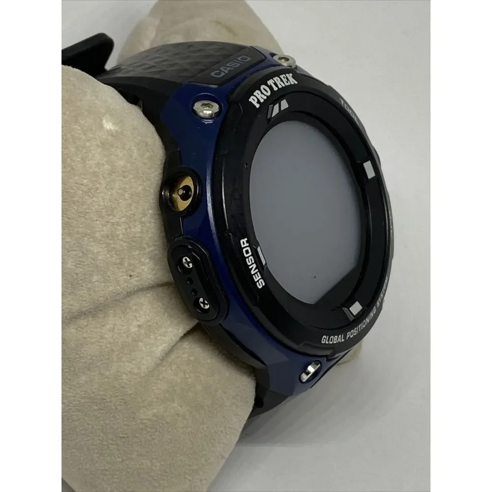 Casio Pro Trek WSD-F20 Men's Black Silicone Digital Display Smartwatch EY541